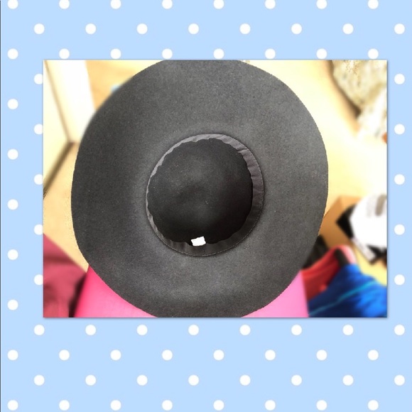 ❣️SOLD❣️ - Picture 8 of 8